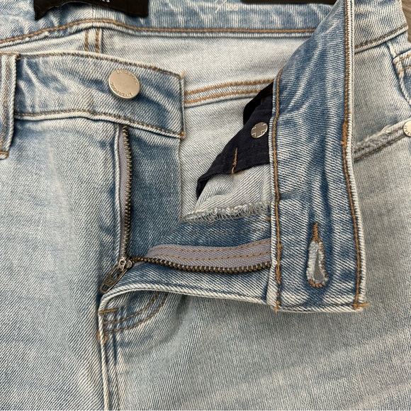 Liverpool The Crop Flare Hannah Jeans - Picture 13 of 13